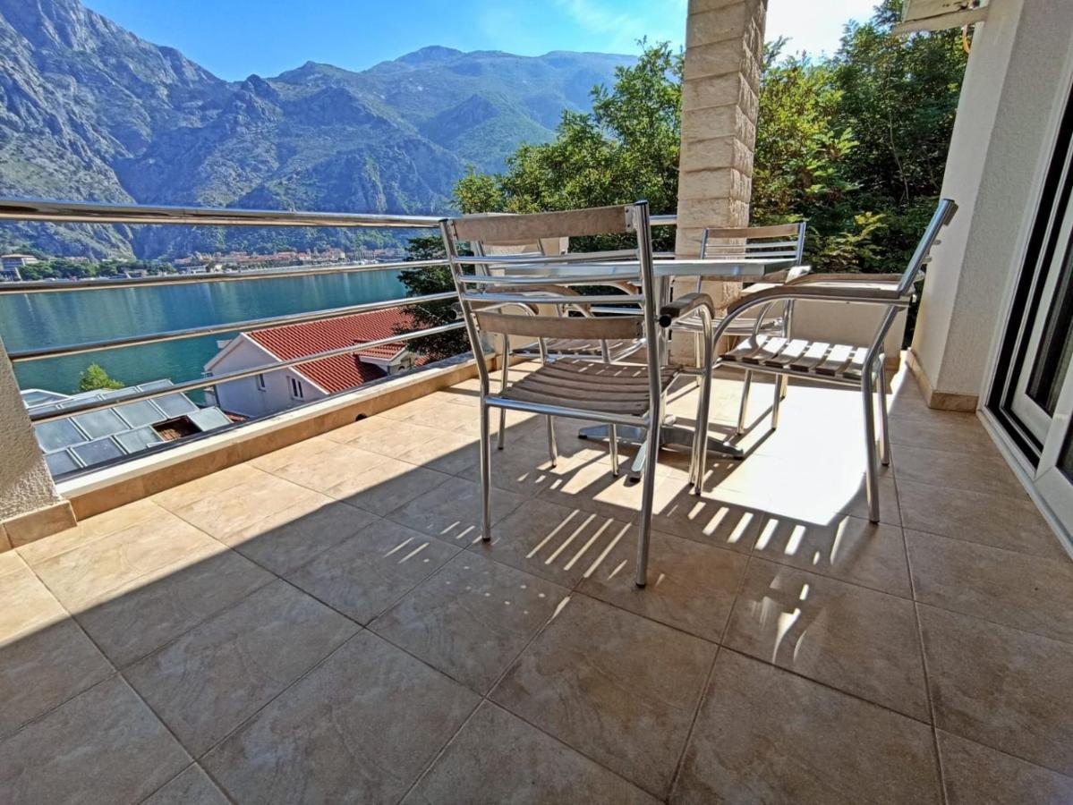 Apartment Kotor Eksteriør billede