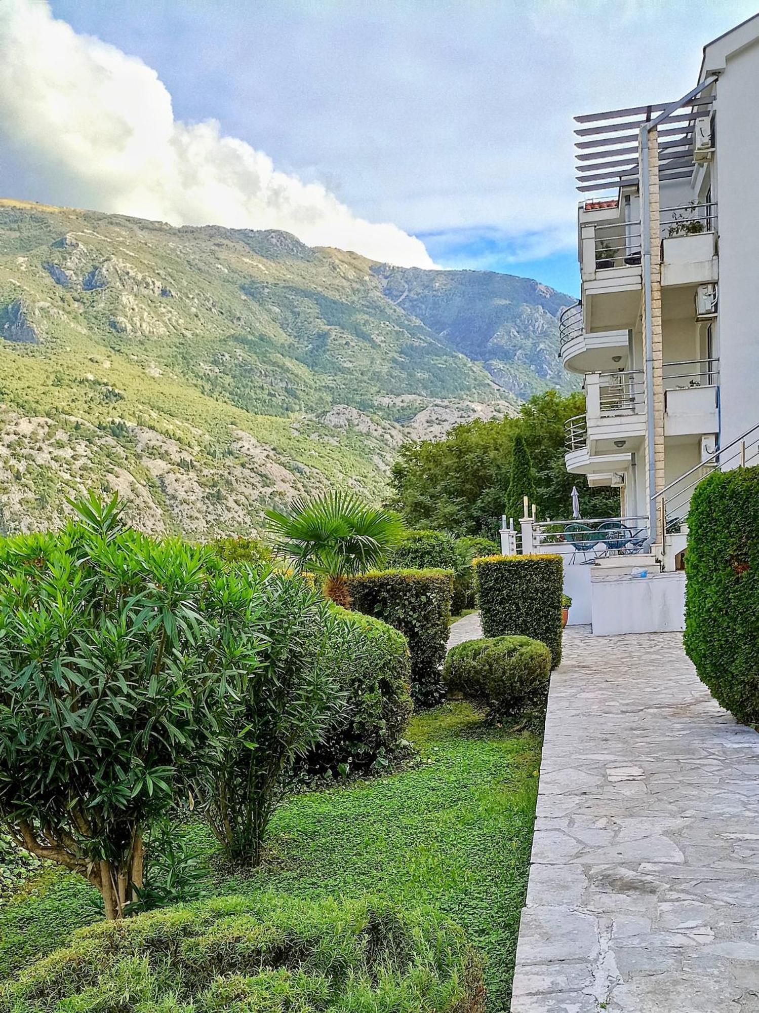 Apartment Kotor Eksteriør billede